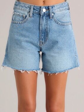 NWT JBD MEDIUM WASH HIGH WAISTED COTTON DENIM SHORTS Size Medium